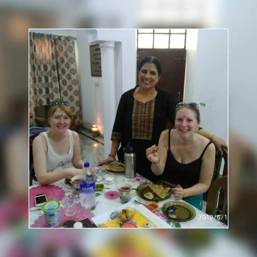 Aradhana'S Home Stay Agra  Homestay Agra (Uttar Pradesh)