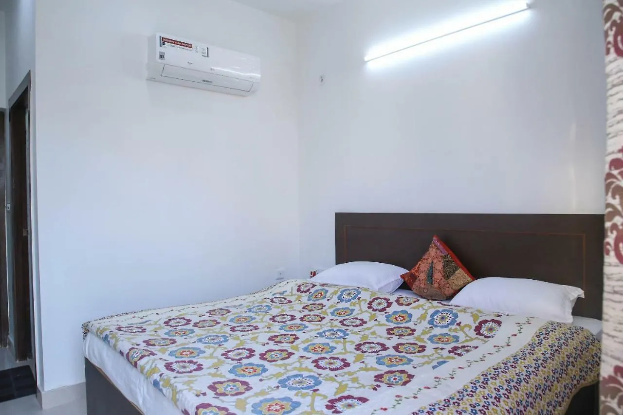Homestay Aradhana'S Home Stay Agra  India